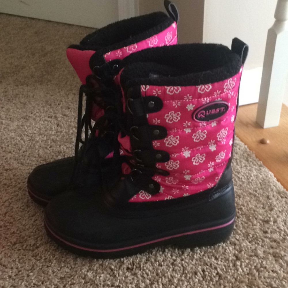 EUC size 4 thinsulate winter boots